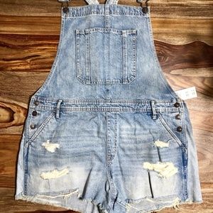 NWT Abercrombie & Fitch Shortalls XL
